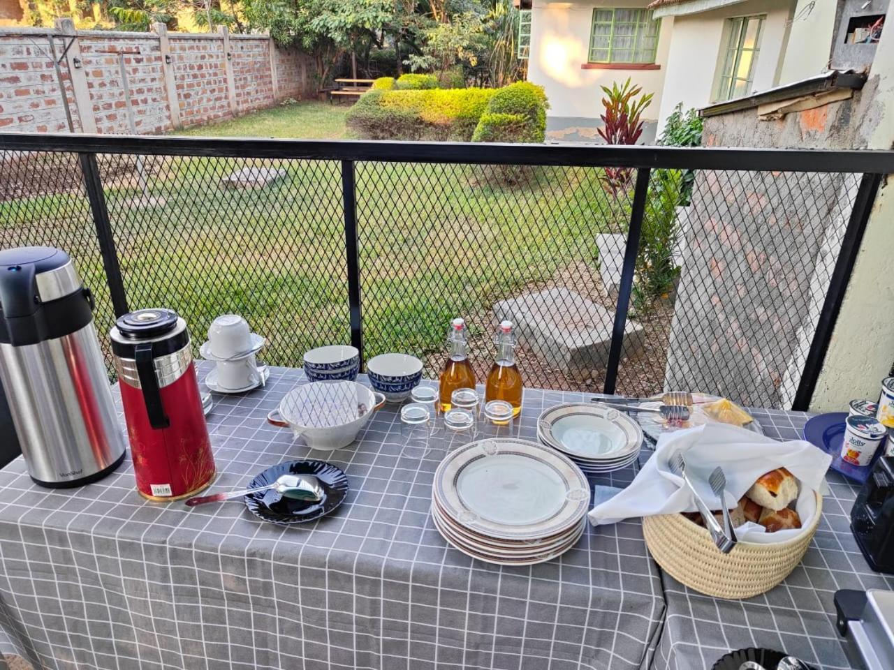 Milimani Drive Livings Apartment Kisumu Bagian luar foto